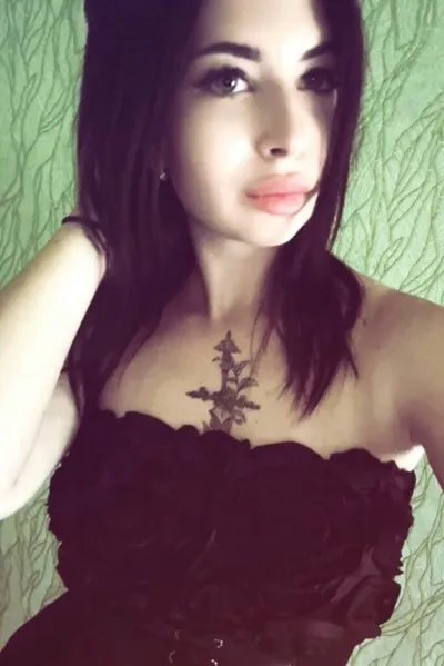 Flipped Chat AI – Чат с Лина Орлова