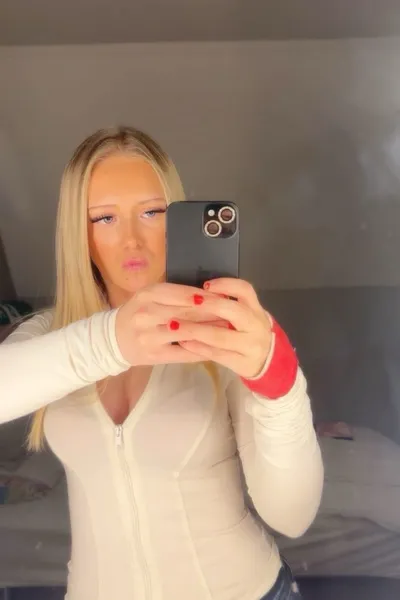 Flipped Chat AI – Chatear con Klara