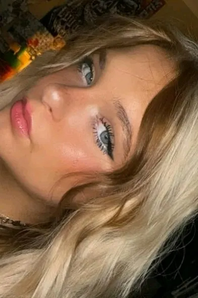 Flipped chat ai - makipag -chat sa Lucy