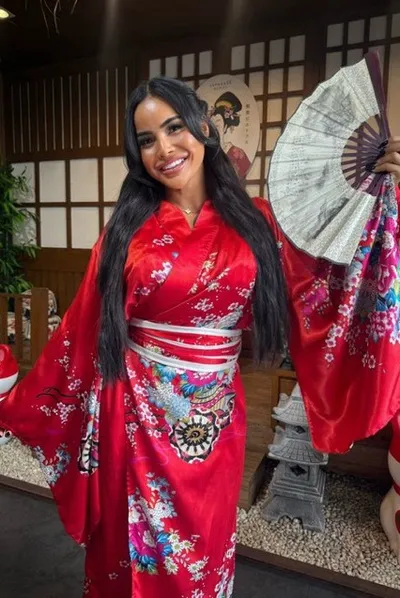 Flipped Chat AI – 라다 베셀라와 채팅