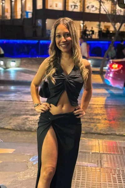 Flipped Chat AI – Чат с Росио