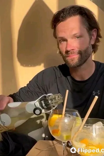 Omgedraaide chat AI – Chat met Jared Padalecki