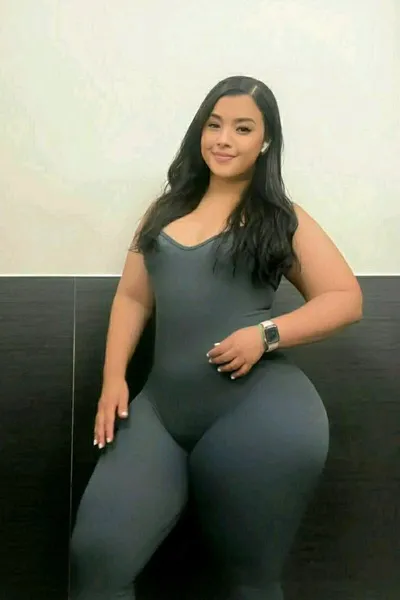 Flipped Chat AI – Чат с Линда