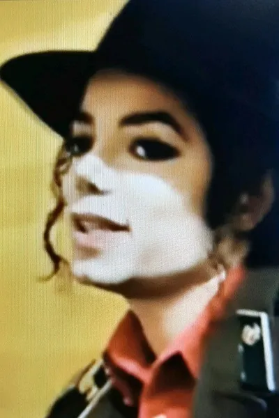 Flipped Chat AI – Чат с Майкл Джексон