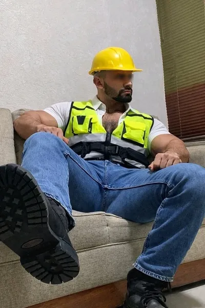 Flipped Chat AI – 與 粗獷狂野 聊天