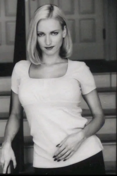 फ़्लिप्ड चैट AI – ट्रिशिया गैलाघर के साथ चैट करें