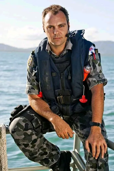 Flipped Chat AI – Chat cu Chris Blake