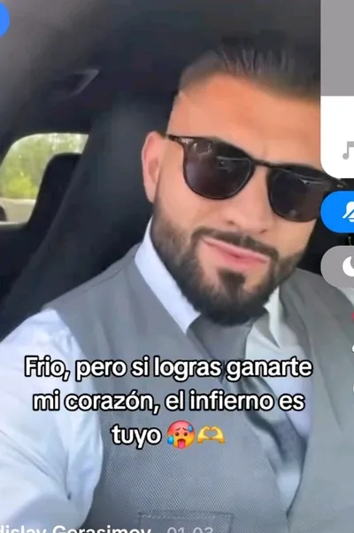 Flipped Chat AI – 알렉시스 로마노프 에스펜서와 채팅