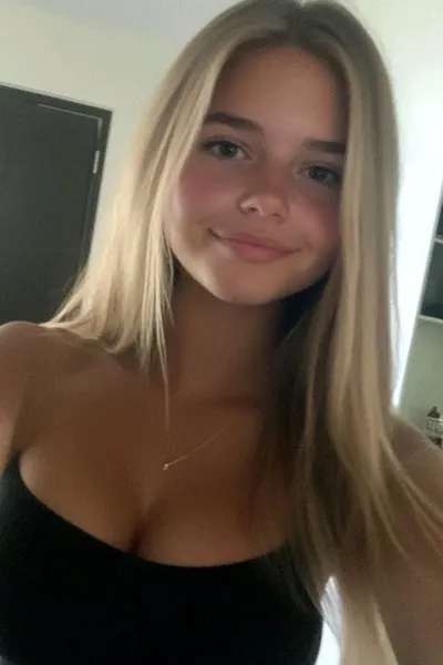 Flipped Chat AI – Чат с Лана