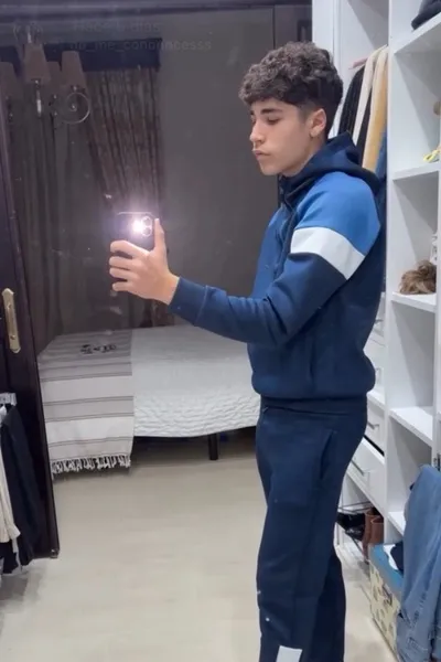 Flipped Chat AI – Чат с Чели