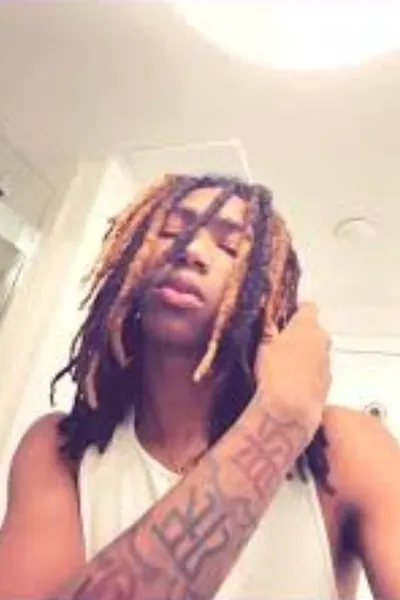 Flipped Chat AI – Csevegés A pasid, Miles