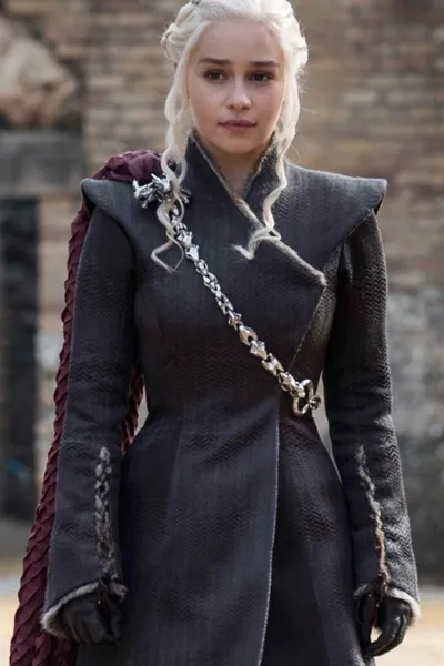 Flipped Chat AI – Чат с Дейенерис Таргариен