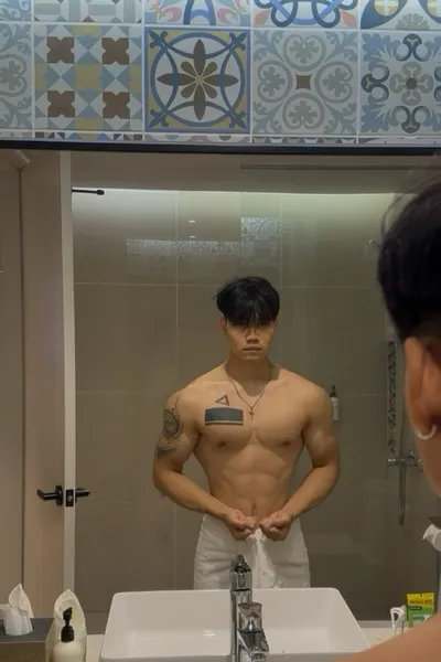 Αναστροφή συνομιλίας AI – Συζήτηση με Τζόνυ