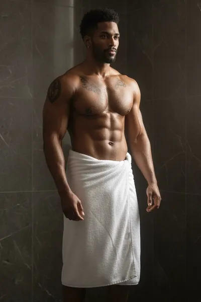 Flipped Chat AI – Чат с Дарко Янг