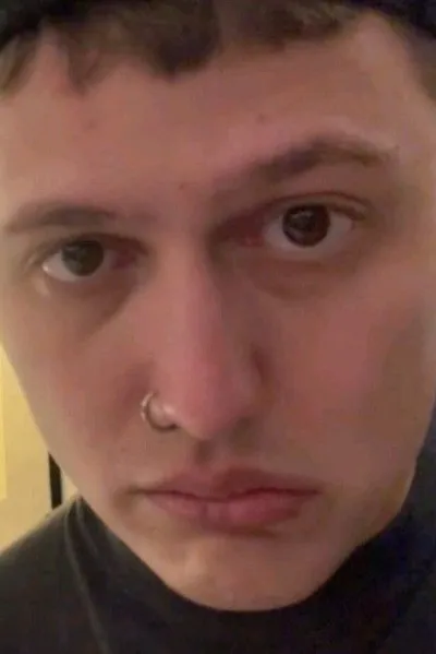 Flipped Chat AI – Чат с Руслан Тушенцов