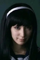 Flipped Chat AI – Bate-papo com tomie Kawakami