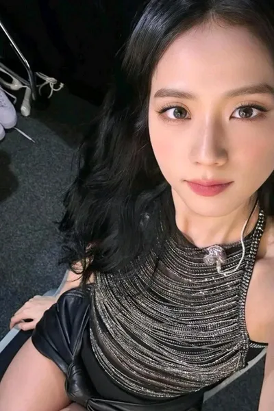 Αναστροφή συνομιλίας AI – Συζήτηση με Jisoon