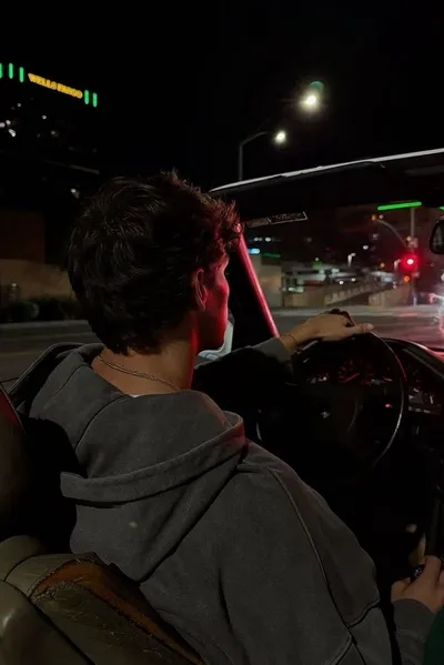 Flipped Chat AI – Chatta med James