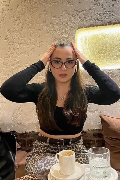 Çevrilmiş Sohbet Yapay Zekası – zeyile sohbet edin