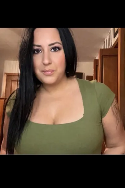 Flipped Chat AI – Csevegés Szexi nénikém