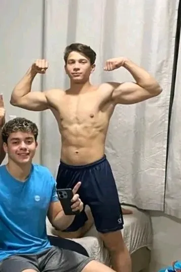 Flipped Chat AI – Chatear con Carlos