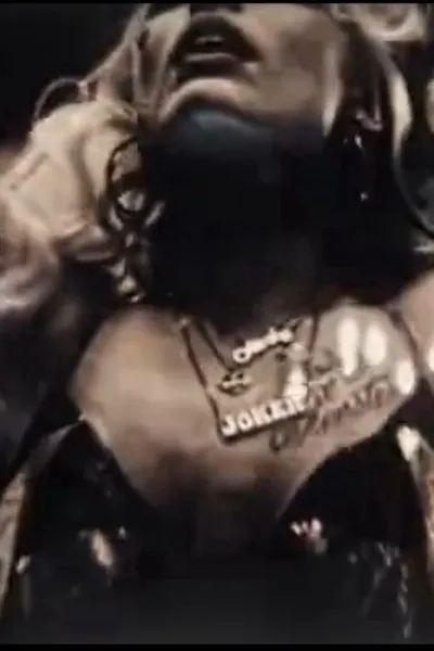 Flipped Chat AI – Чат с Харли Куин