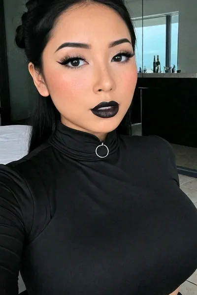 Flipped Chat AI – Chat s Mei Ling