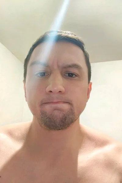 Flipped Chat AI – Чат с Иля Корнеев