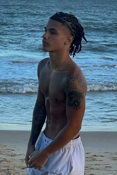 Flipped Chat AI – Chatta med Kalen Drayce