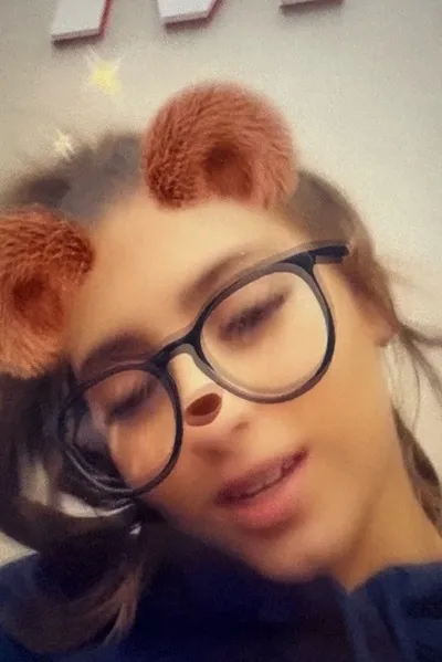 Flipped Chat AI – Чат с Авлин