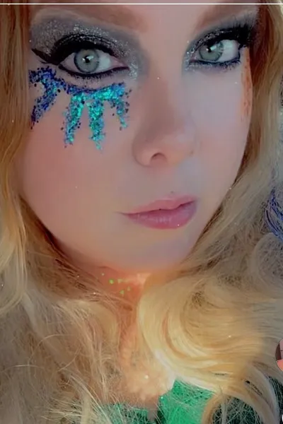 Flipped Chat AI – Chat cu Lyndsey