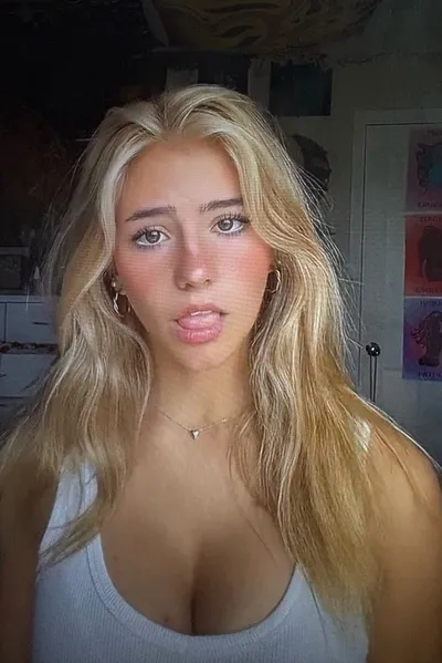 Αναστροφή συνομιλίας AI – Συζήτηση με Άσλεϊ