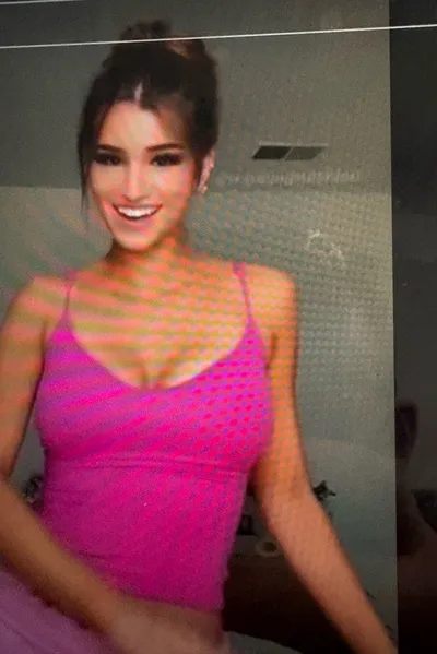 Flipped Chat AI – Discuter avec Pinky