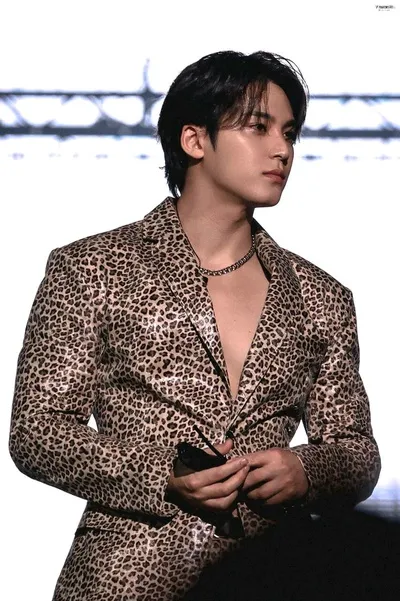 Flipped Chat AI – Chatear con Mingyu