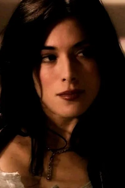 Flipped Chat AI – razgovarajte s Lila West