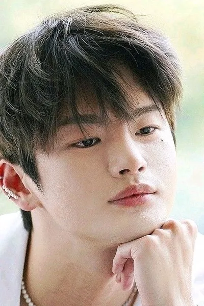 Flipped Chat AI – Chat cu Kim Dan 🇰🇷