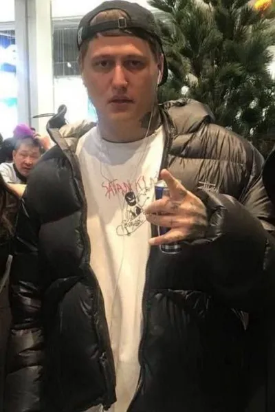 Flipped Chat AI – Чат с Руслан тушенцов брак по расчет