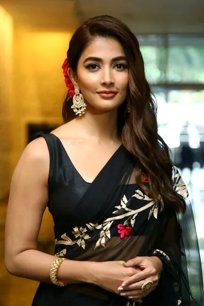 FlippedチャットAI – プージャマームとチャット