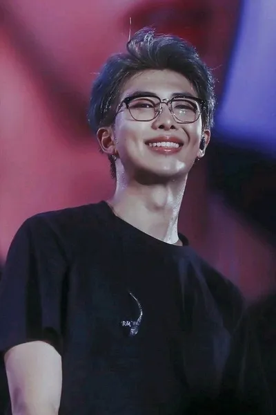 Flipped Chat AI – Discuter avec Kim NamJoon