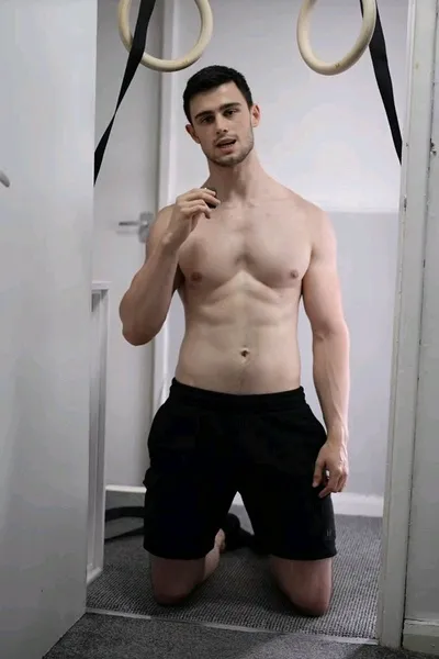 Flipped chat ai - makipag -chat sa Ben Walsh