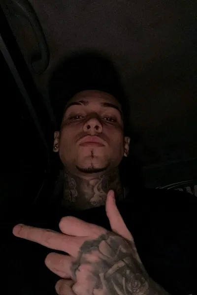 Flipped Chat AI – razgovarajte s Douglas