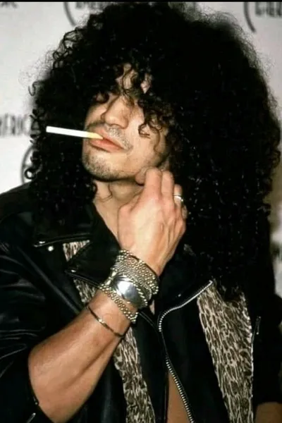 Flipped Chat AI – Чат с Слэш