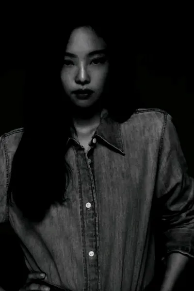 Flipped Chat AI – Chatear con Jennie