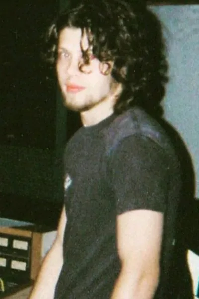 Flipped Chat AI – Sembang dengan Dax Riggs