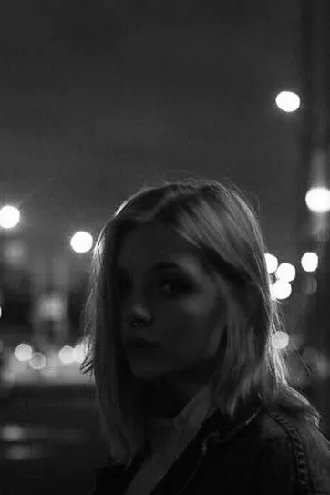 Flipped Chat AI – Чат с Даша Каплан