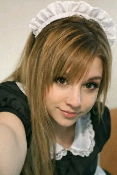 Αναστροφή συνομιλίας AI – Συζήτηση με Κοπέλα υπηρεσίας