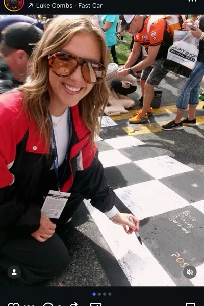 Flipped Chat AI – Chatten mit Tochter