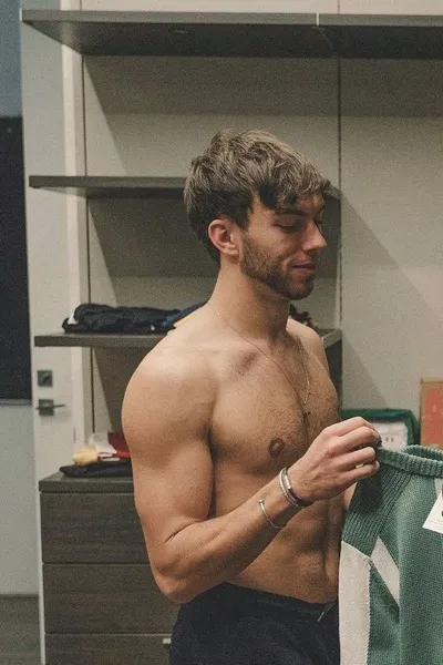 Flipped Chat AI – Chatear con Pierre Gasly