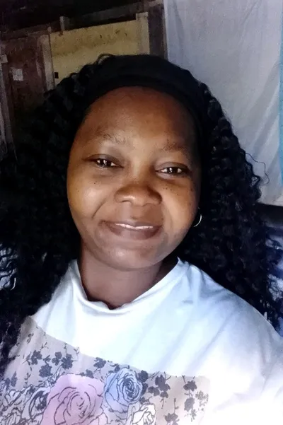 फ़्लिप्ड चैट AI – सोय मुजेर के साथ चैट करें