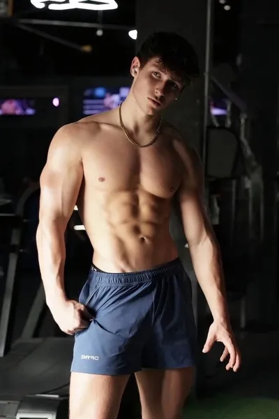 Flipped Chat AI – Chat Callan Rysten